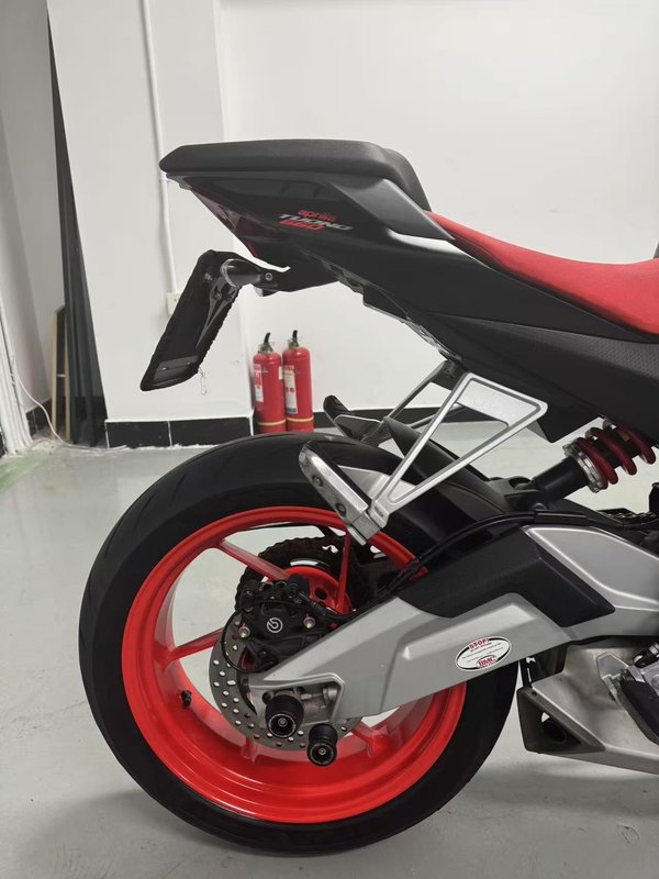 二手阿普利亚Tuono 660