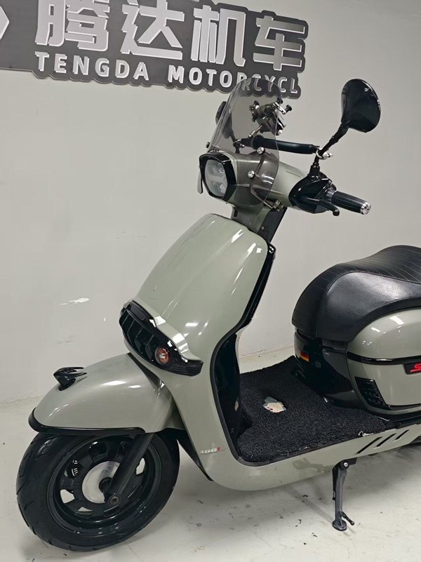 二手维多利亚Sixties 300i