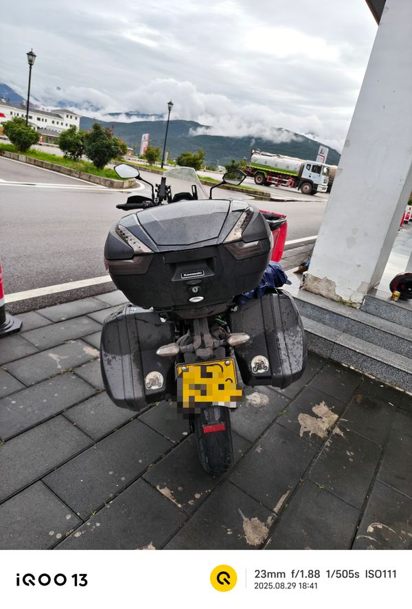 二手川崎Versys 650 LT