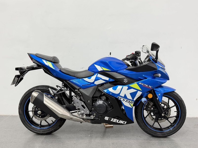 二手豪爵铃木GSX250R