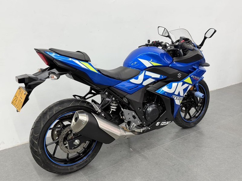 二手豪爵铃木GSX250R