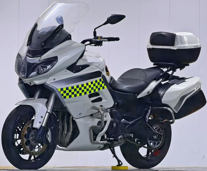 二手贝纳利600GC