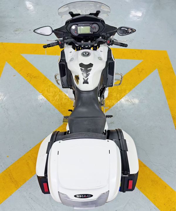 二手贝纳利600GC