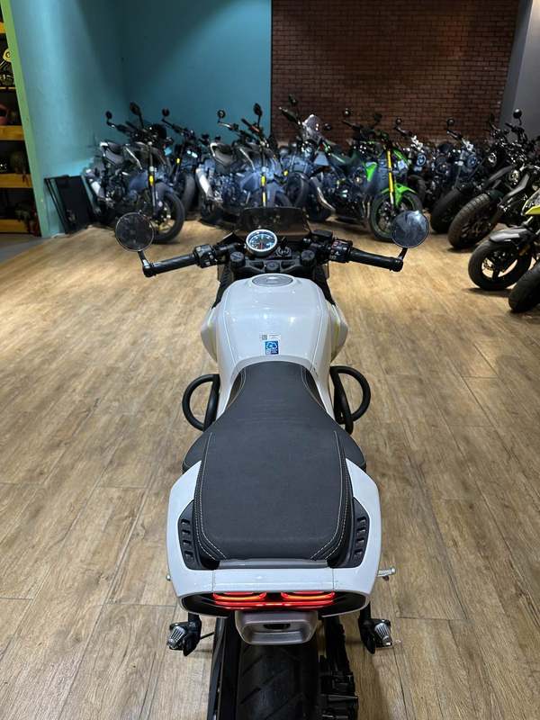 二手春风XO狒狒