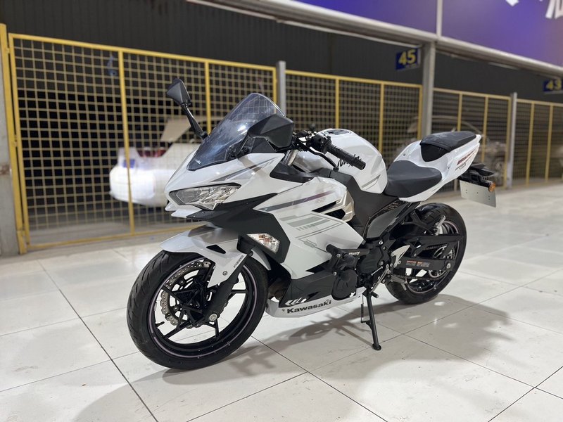 二手川崎Ninja 400