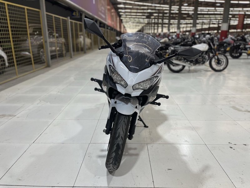 二手川崎Ninja 400