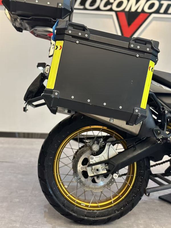 二手贝纳利TRK702