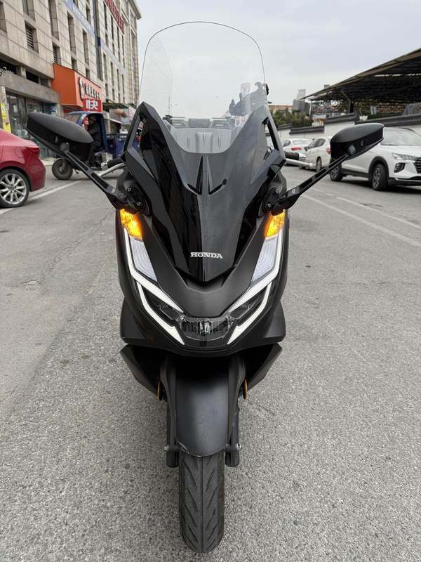 二手五羊本田PCX