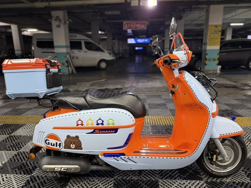 二手维多利亚Sixties 300i