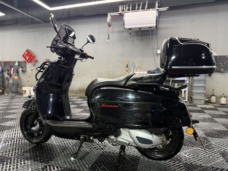 二手维多利亚Sixties 250Si