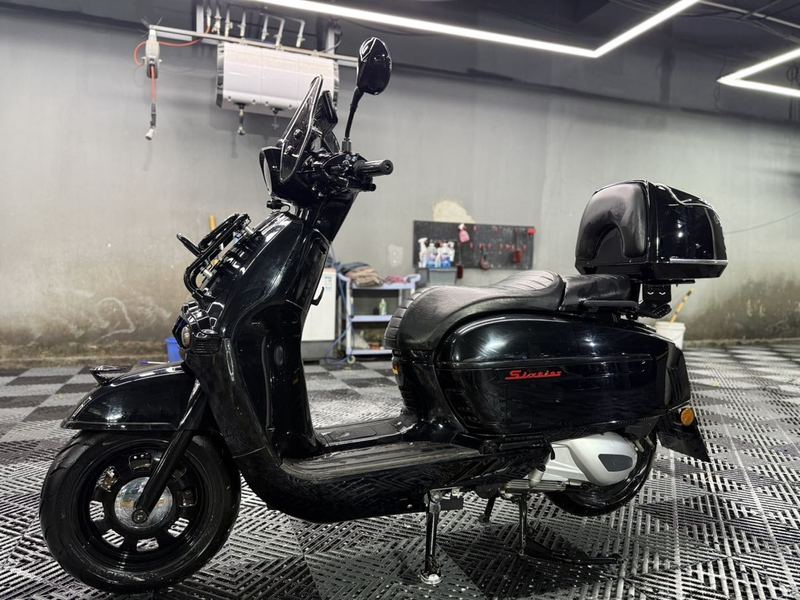 二手维多利亚Sixties 250Si