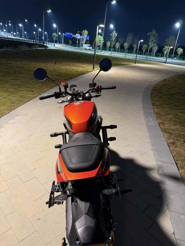 二手哈雷戴维森X 350