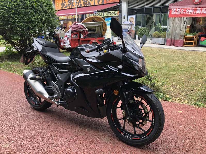 二手豪爵铃木GSX250R