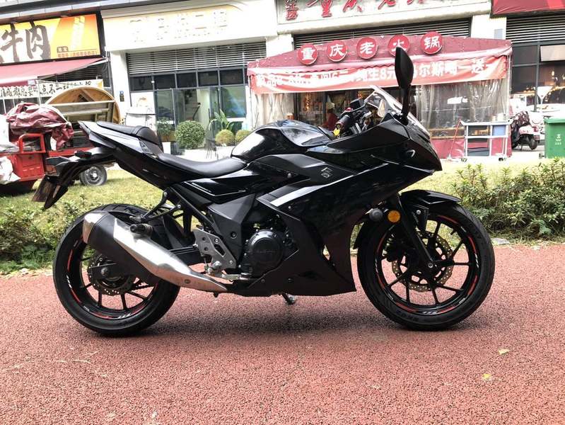 二手豪爵铃木GSX250R