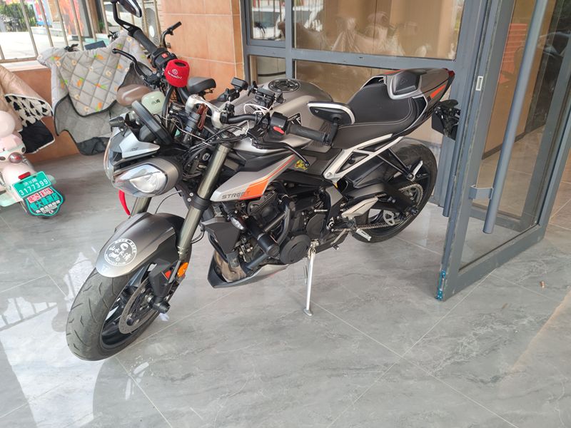 二手凯旋Street Triple 765