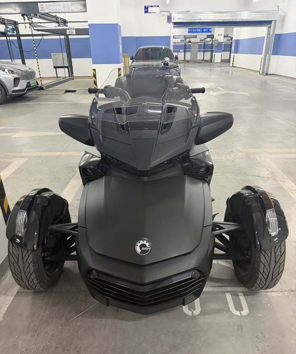 二手庞巴迪Spyder F3 