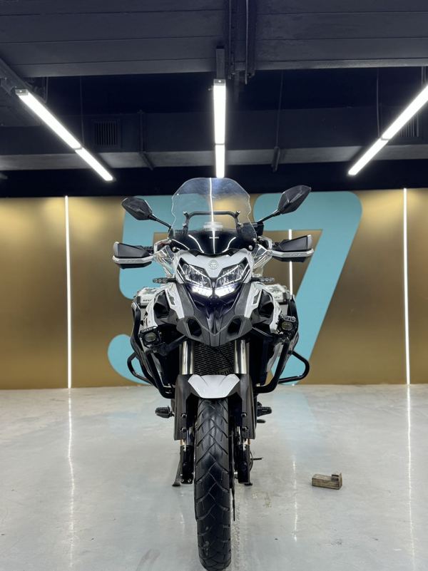 二手贝纳利金鹏 TRK502