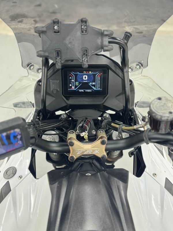 二手贝纳利金鹏 TRK502