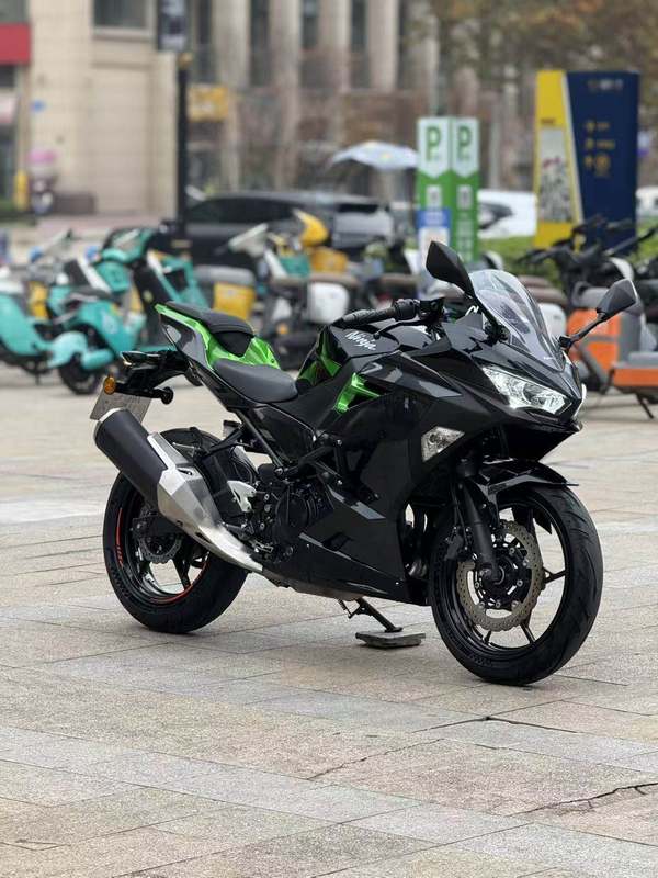 二手川崎Ninja 400