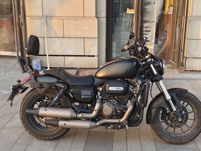 二手QJMOTOR闪300