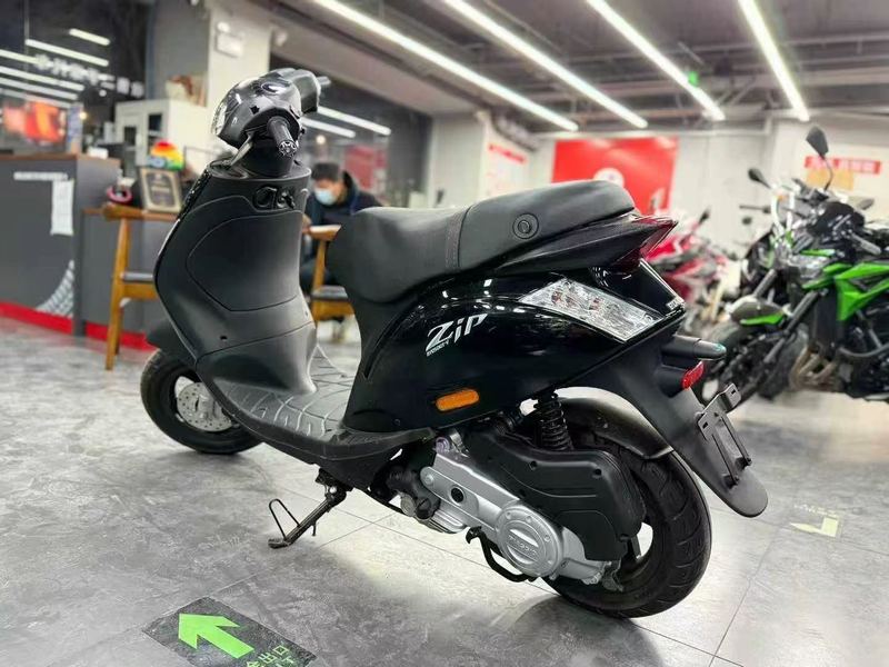 二手宗申比亚乔淑女BYQ50QT