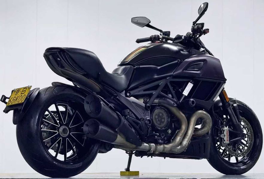 二手杜卡迪Diavel 