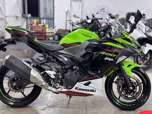 二手川崎Ninja 400