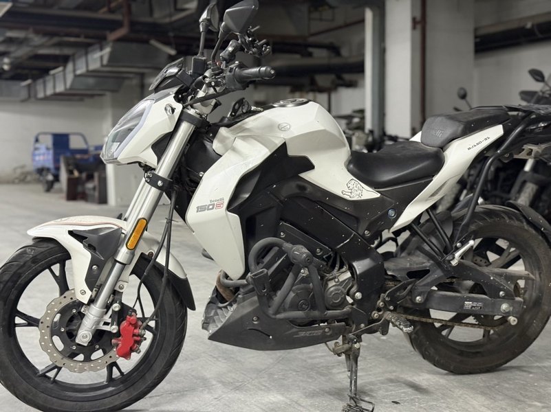 二手贝纳利小迅龙 BN150S