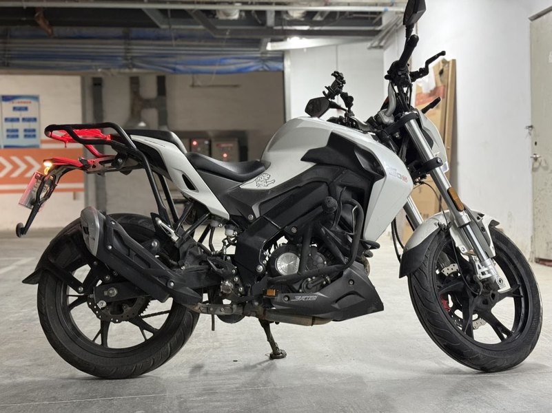 二手贝纳利小迅龙 BN150S