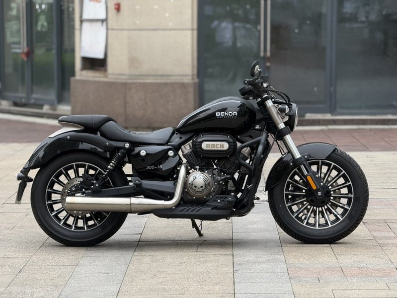 二手奔达Rock300 灰石