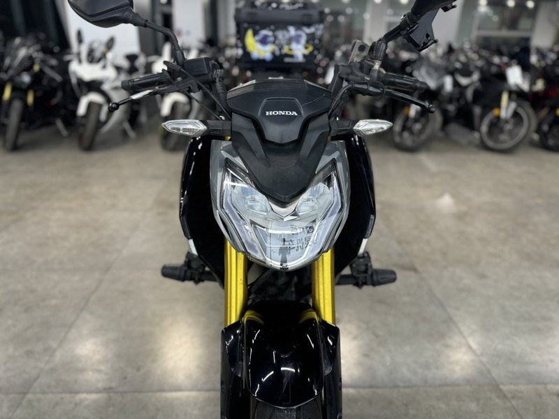 二手五羊本田CB190R 暴锋眼