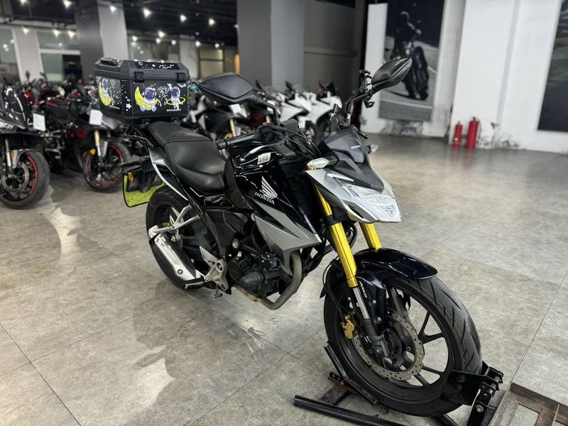二手五羊本田CB190R 暴锋眼