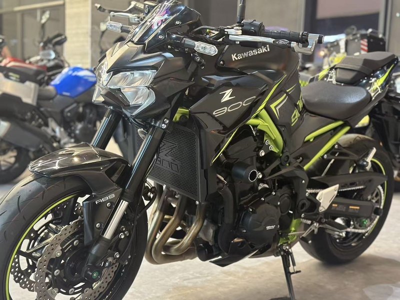 二手川崎Z900