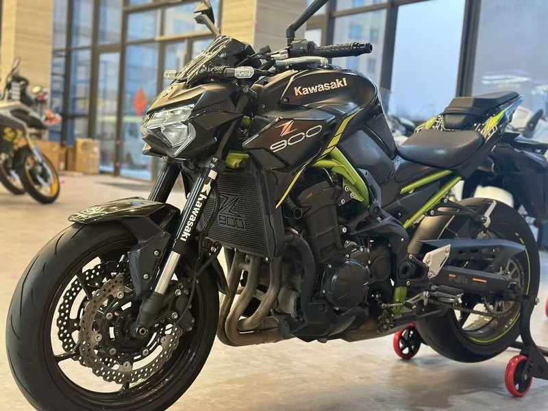 二手川崎Z900