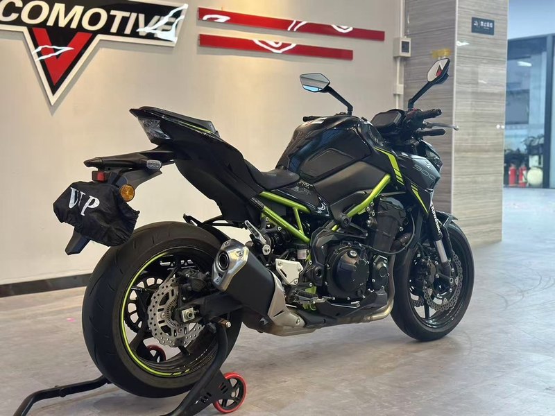 二手川崎Z900