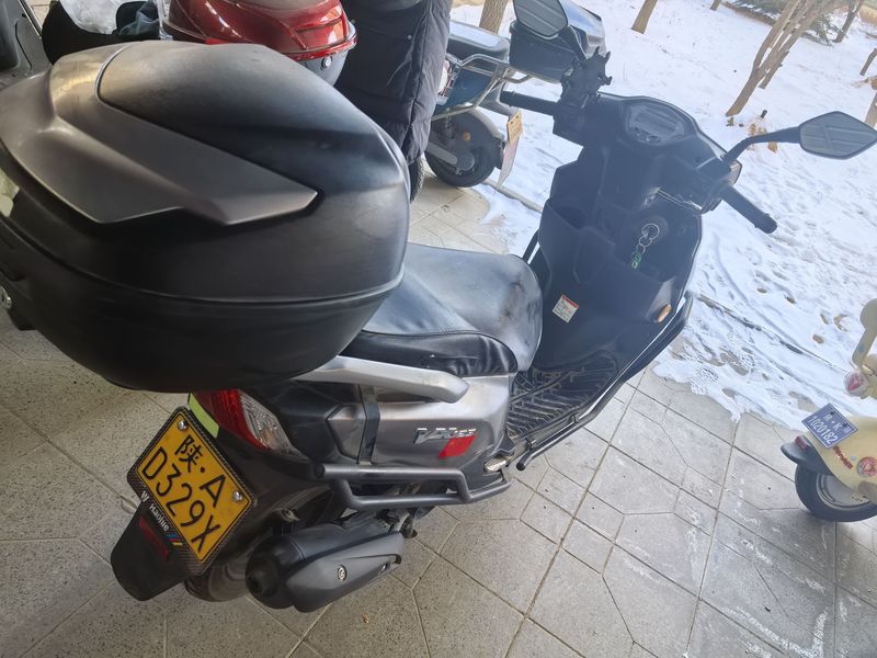 二手豪爵虎鲨VX125