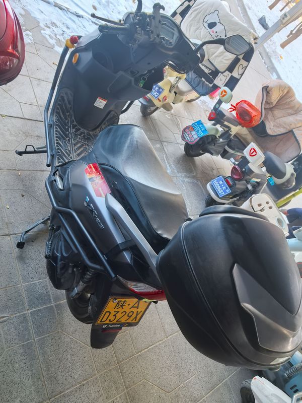 二手豪爵虎鲨VX125