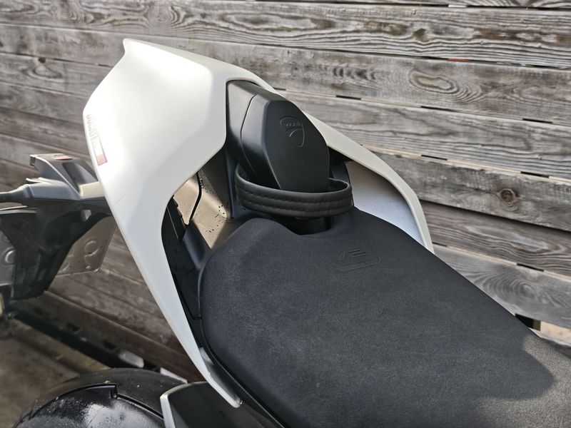 二手杜卡迪Panigale V2