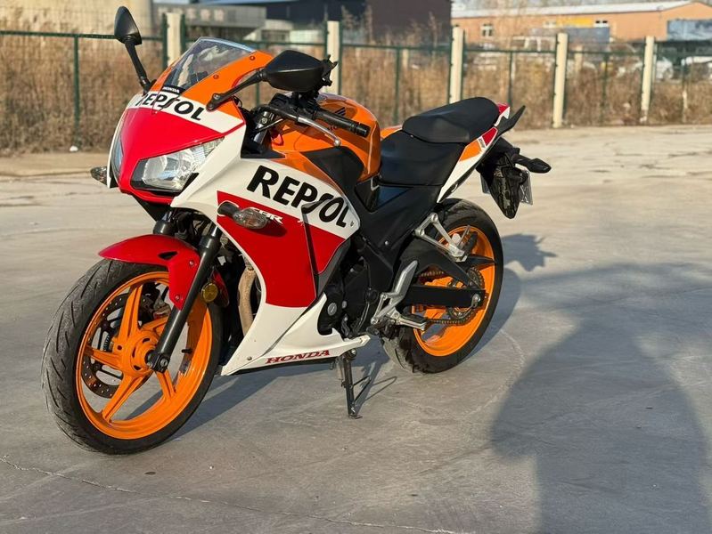二手本田CBR300R