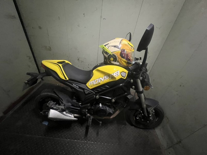 二手银钢小怪兽150