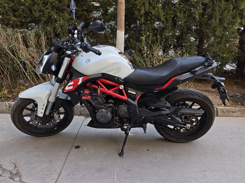 二手贝纳利蓝宝龙 BN302S