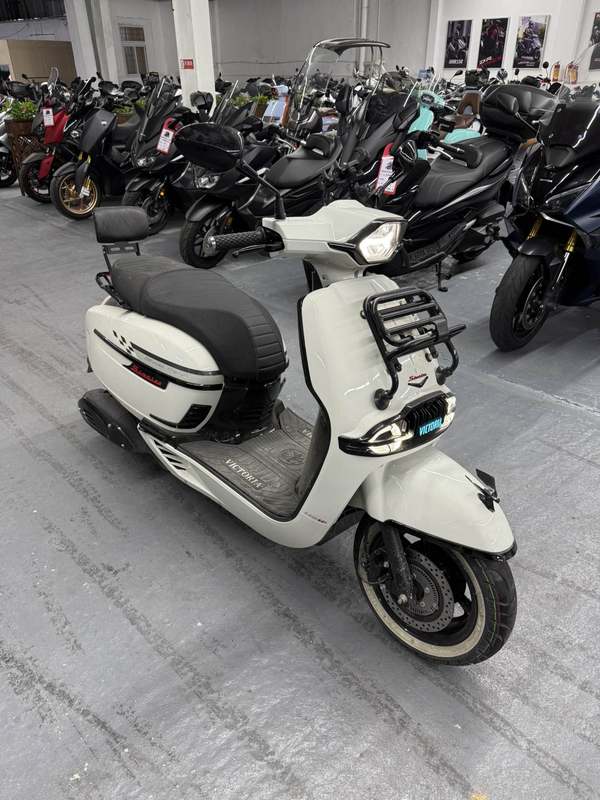 二手维多利亚Seventies 150i