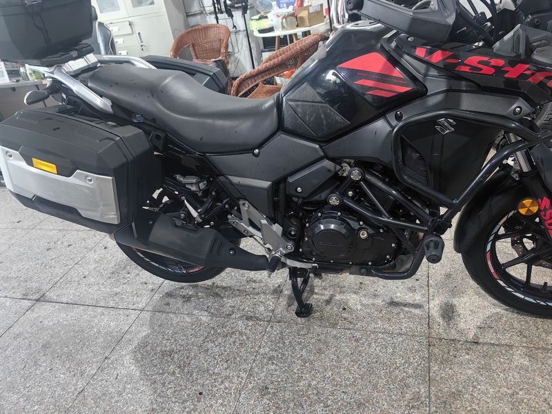 二手豪爵铃木DL250