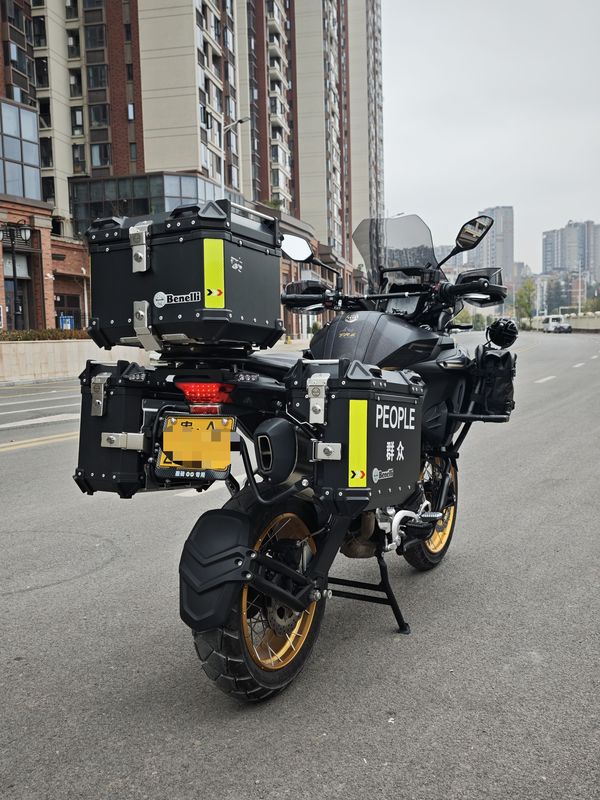 二手贝纳利TRK552