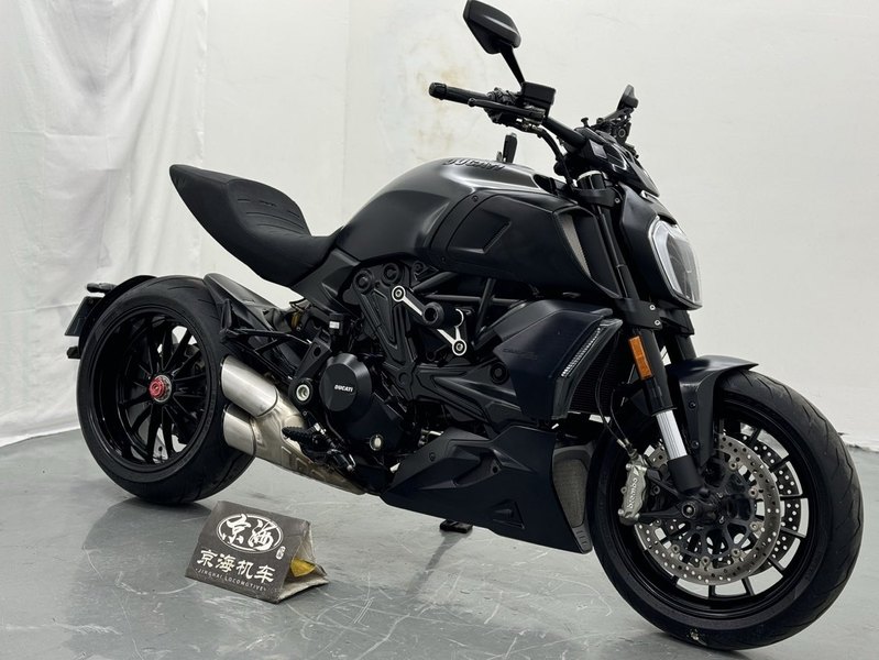 二手杜卡迪Diavel 