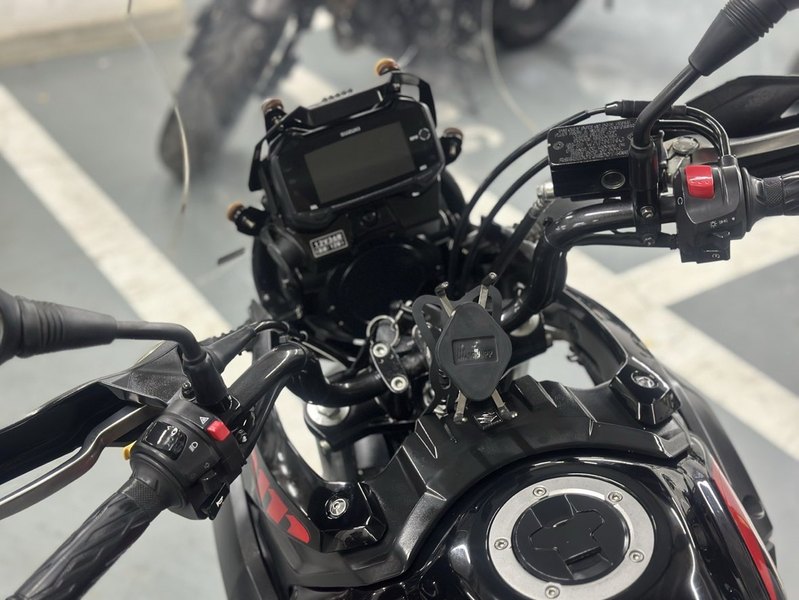 二手豪爵铃木DL250