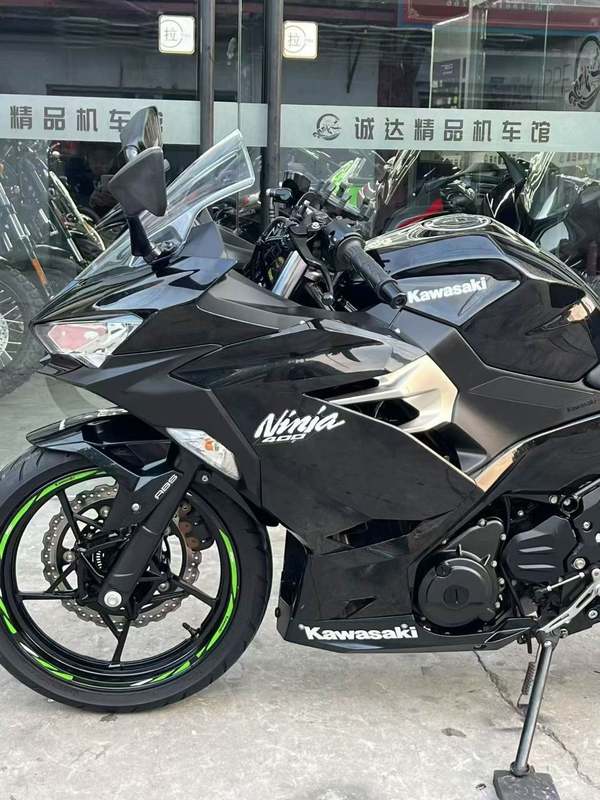 二手川崎Ninja 400