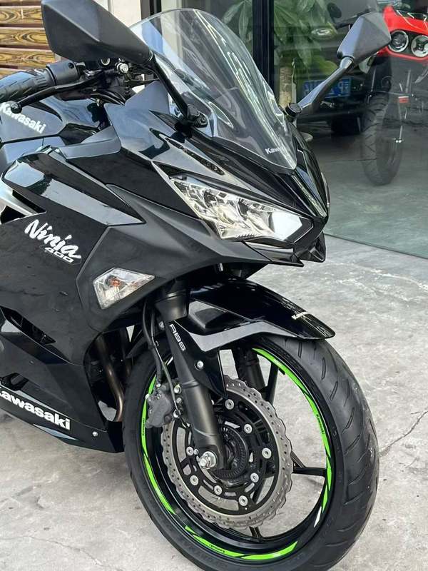 二手川崎Ninja 400