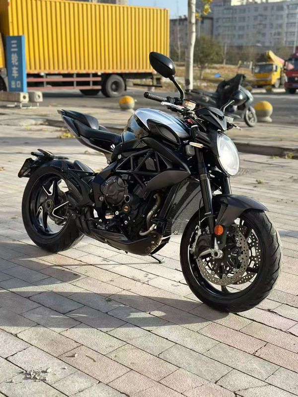 二手奥古斯塔Brutale 800