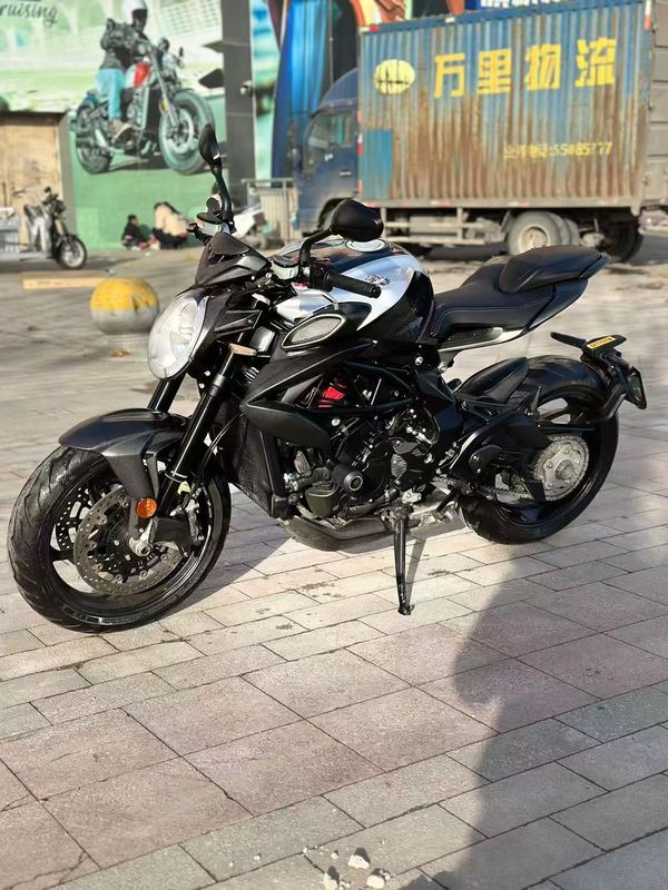 二手奥古斯塔Brutale 800